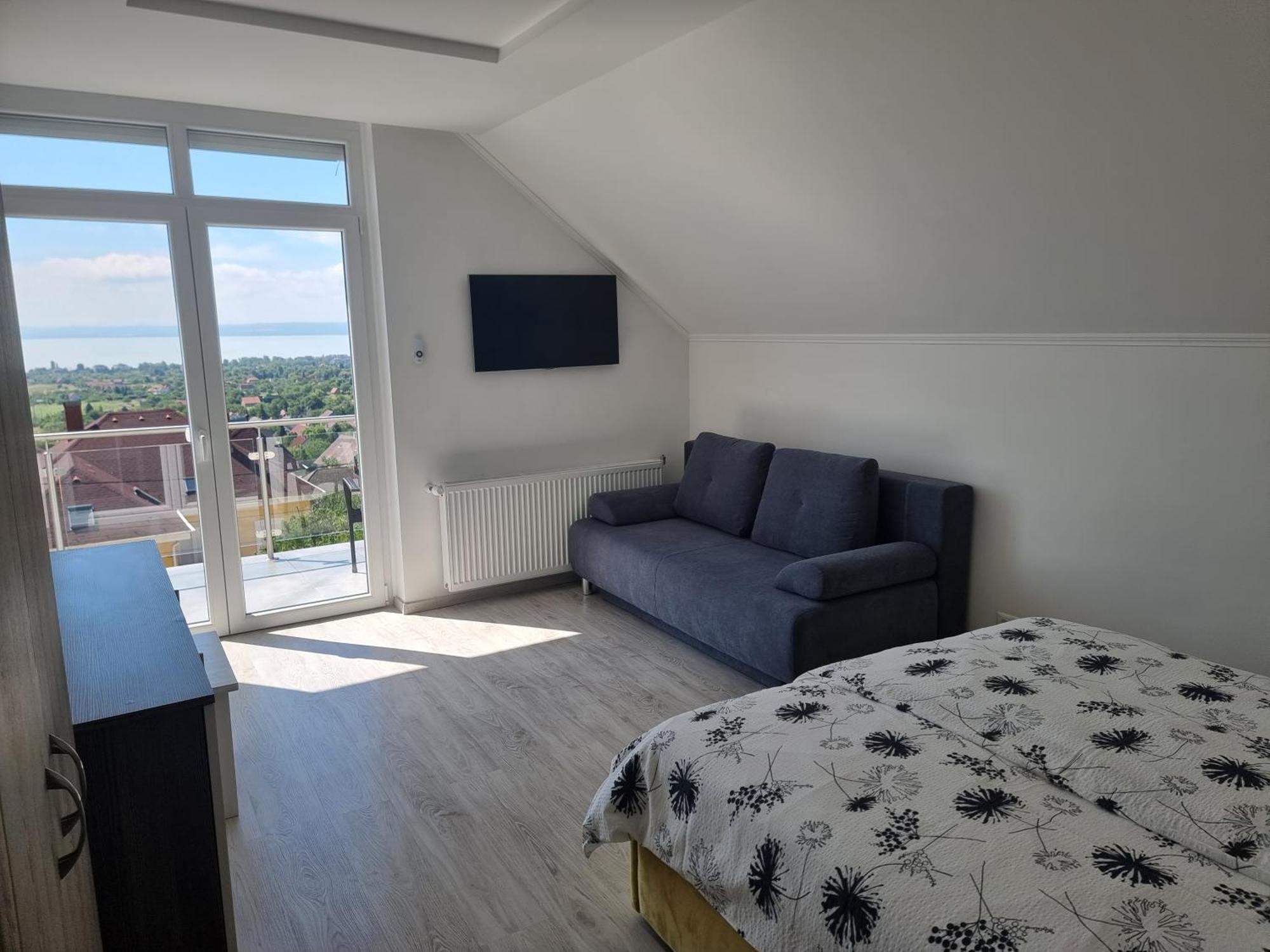 Lakeview Apartments Balatonfuered Dış mekan fotoğraf