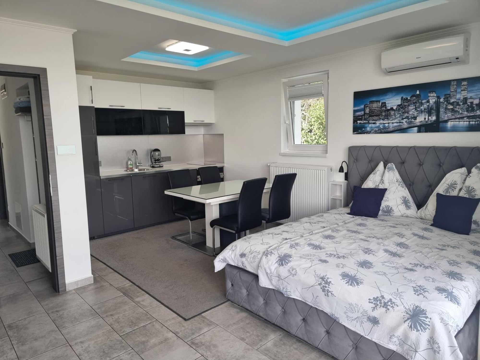 Lakeview Apartments Balatonfuered Dış mekan fotoğraf