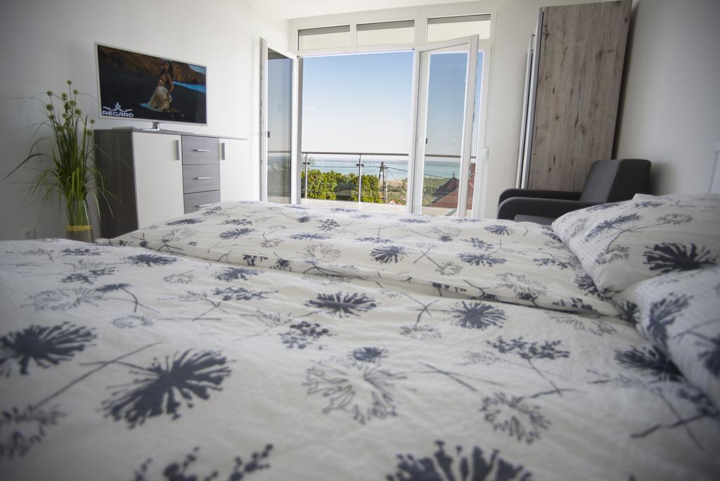 Lakeview Apartments Balatonfuered Dış mekan fotoğraf
