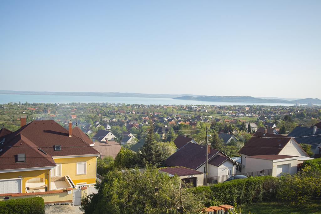 Lakeview Apartments Balatonfuered Dış mekan fotoğraf