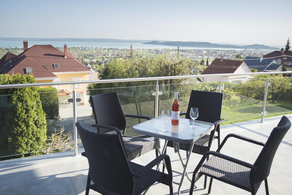 Lakeview Apartments Balatonfuered Dış mekan fotoğraf