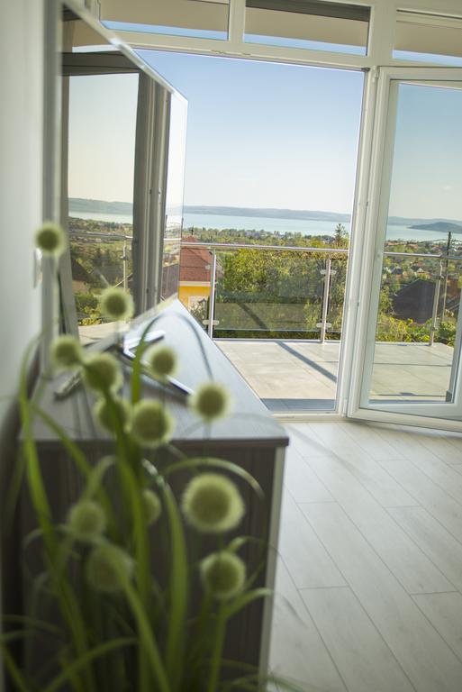 Lakeview Apartments Balatonfuered Dış mekan fotoğraf