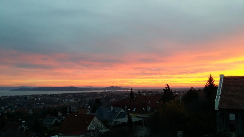 Lakeview Apartments Balatonfuered Dış mekan fotoğraf